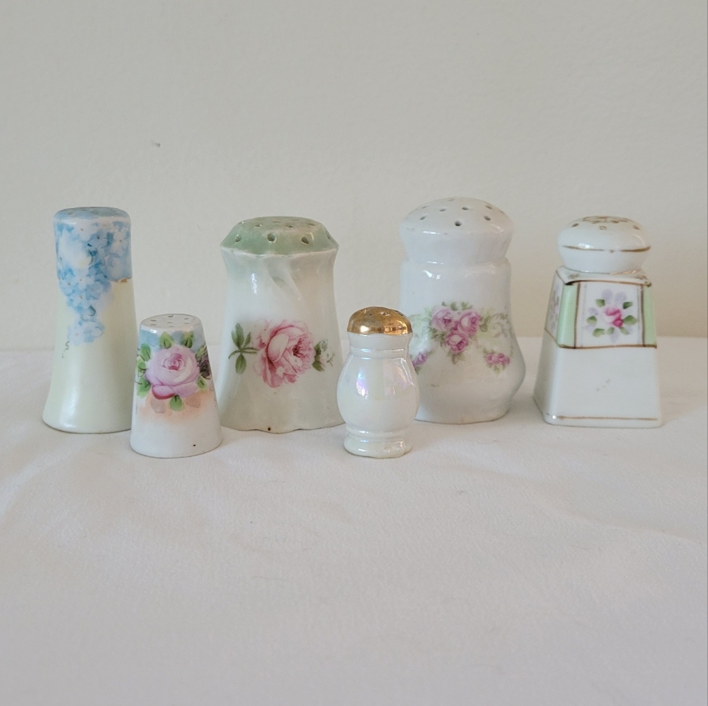 Bundle of misc antique salt and pepper shakers